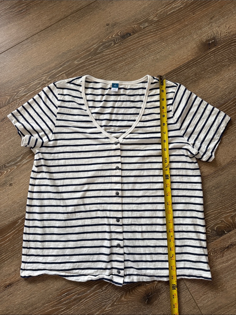 Old Navy Striped Tee - Navy & White Large - Picture 5 of 9